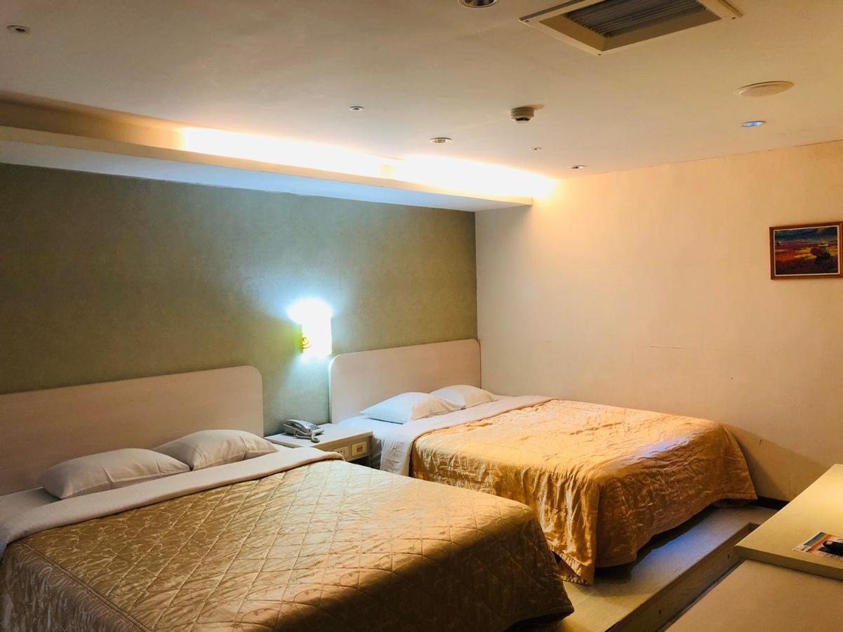 Jing Chech Hotel Kaohsiung Extérieur photo