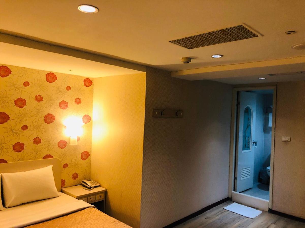 Jing Chech Hotel Kaohsiung Extérieur photo
