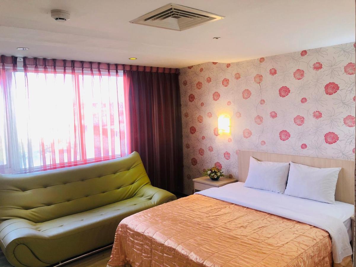 Jing Chech Hotel Kaohsiung Extérieur photo