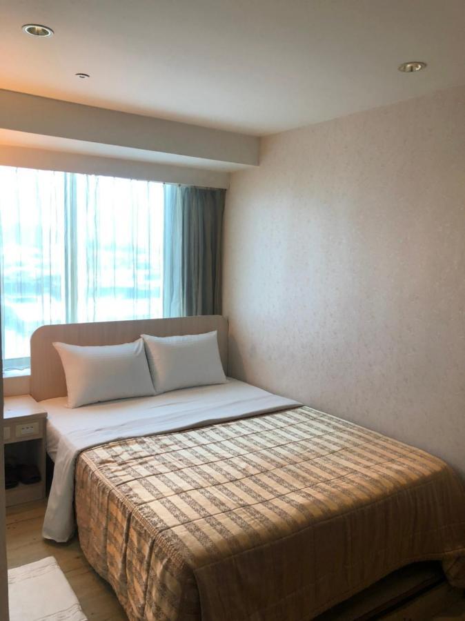 Jing Chech Hotel Kaohsiung Extérieur photo