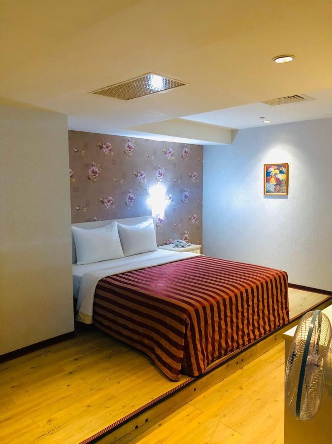 Jing Chech Hotel Kaohsiung Extérieur photo